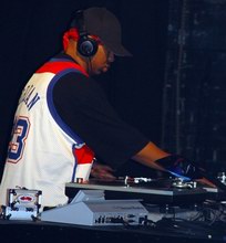 DJ SUESIDE